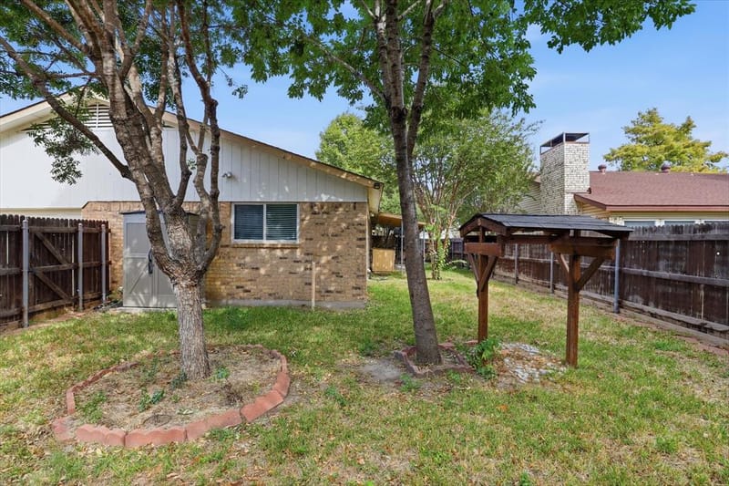 2906 Hazelwood Drive, Garland TX 75044 - Photo 30