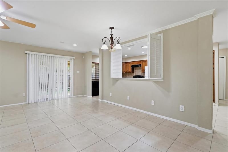 2906 Hazelwood Drive, Garland TX 75044 - Photo 11