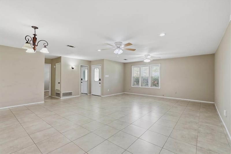 2906 Hazelwood Drive, Garland TX 75044 - Photo 8