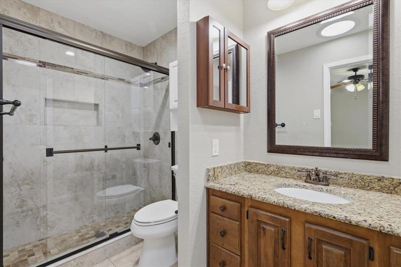 2906 Hazelwood Drive, Garland TX 75044 - Photo 21