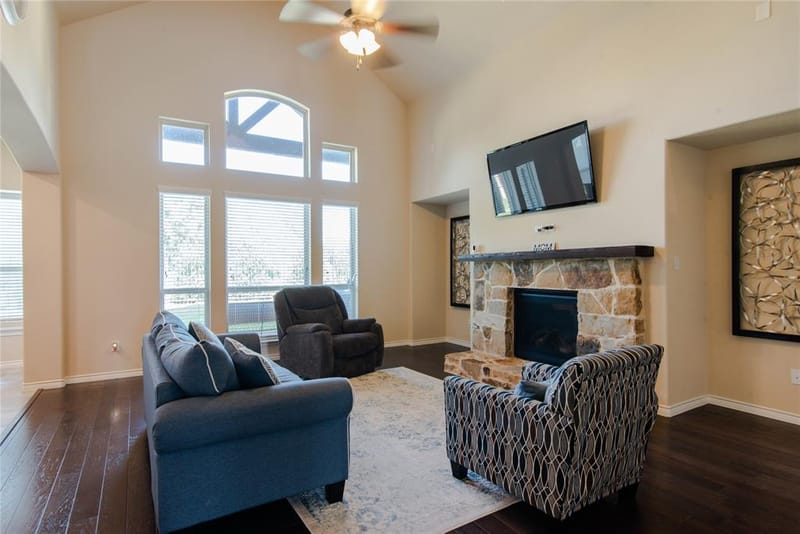 5301 Hidden Creek Road, Garland TX 75043 - Photo 4