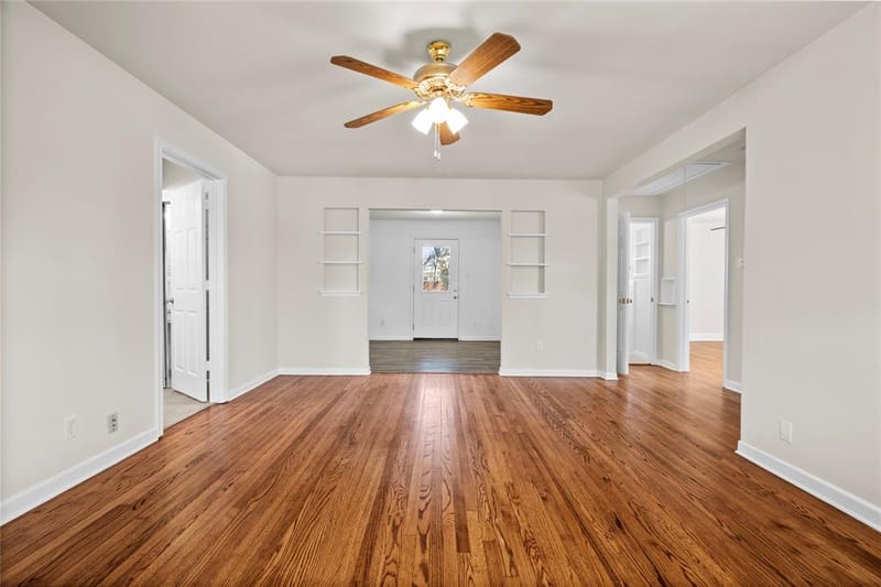 6439 Fisher Road, Dallas TX 75214 - Photo 2