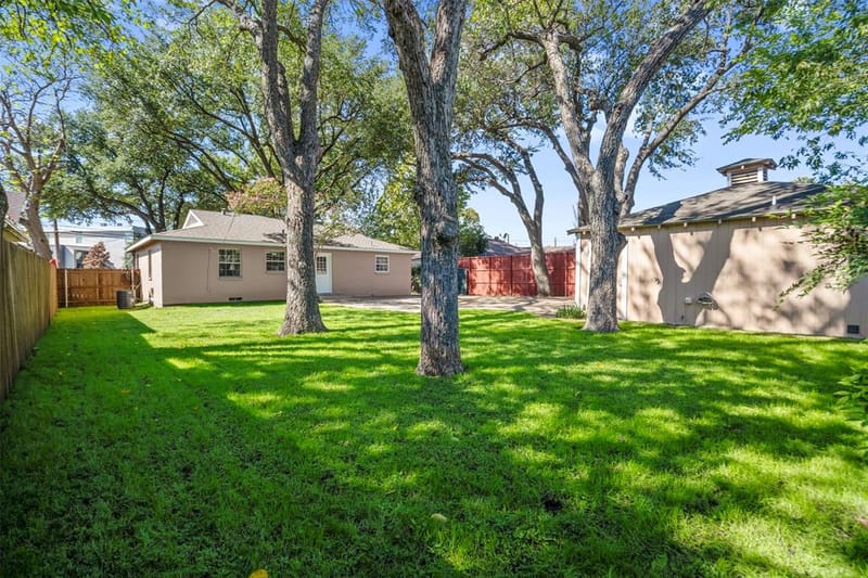 6439 Fisher Road, Dallas TX 75214 - Photo 21