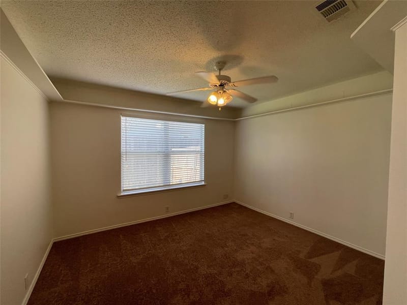 909 Greenbend Drive, Denton TX 76210 - Photo 6