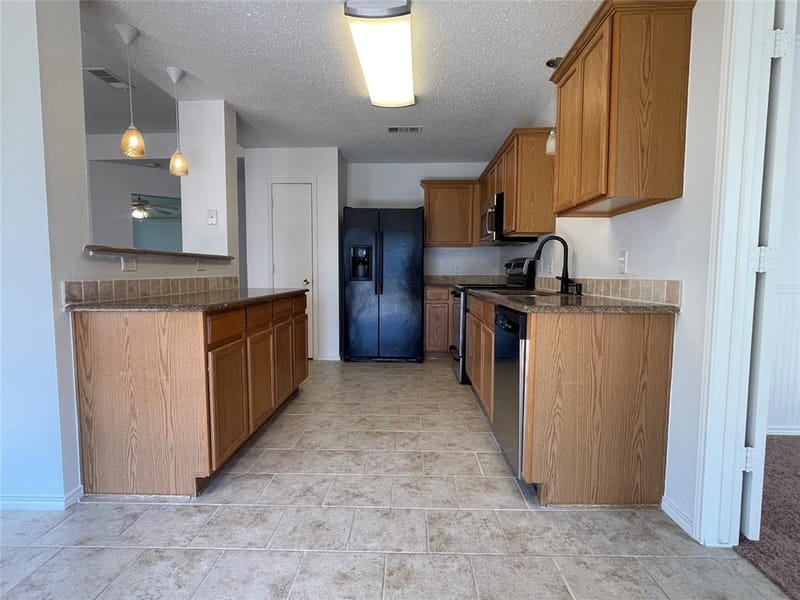 909 Greenbend Drive, Denton TX 76210 - Photo 13