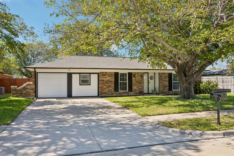 5521 Galway Lane, North Richland Hills TX 76180
