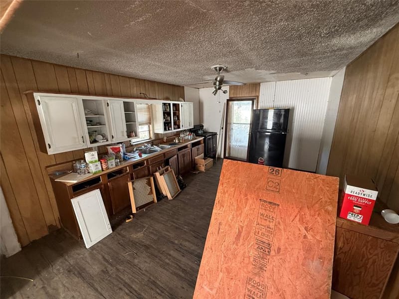 1201 CR 463, De Leon TX 76444