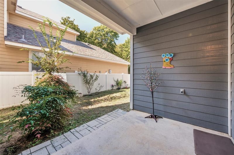 10021 Lexington Drive, Providence Village TX 76227 - Photo 23