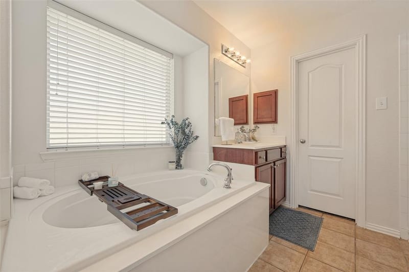 10021 Lexington Drive, Providence Village TX 76227 - Photo 16