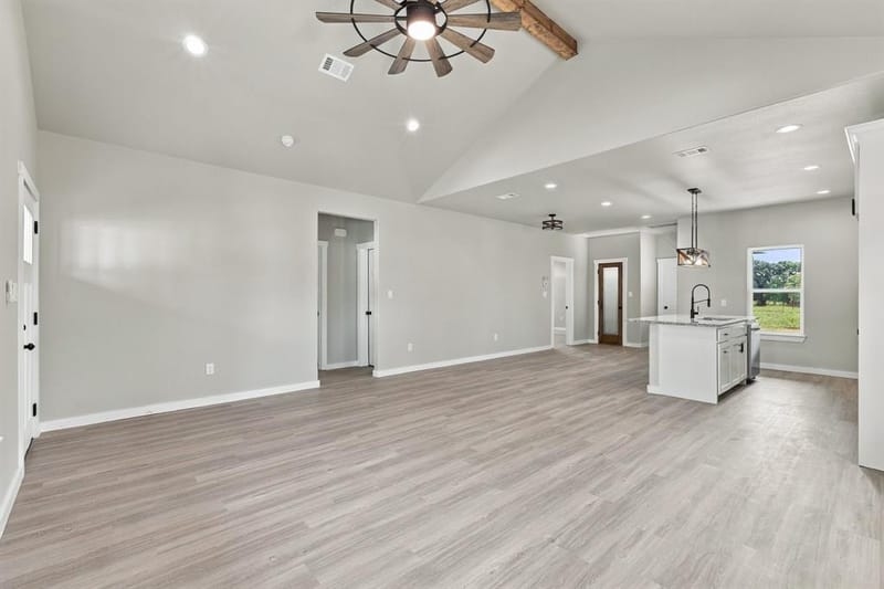 407 Bass Street, Bridgeport TX 76426 - Photo 5