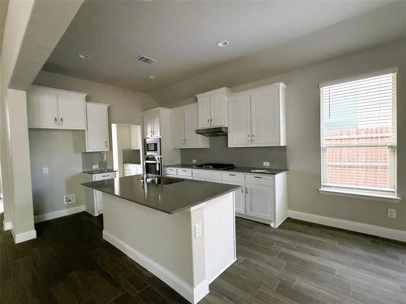 3728 Walnut Ridge Drive, Grand Prairie TX 76065 - Photo 11