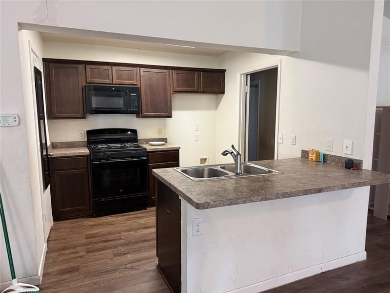 3825 Eugene Court N, Irving TX 75062 - Photo 7