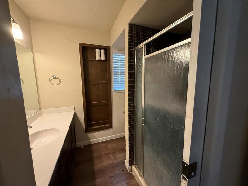 3825 Eugene Court N, Irving TX 75062 - Photo 10