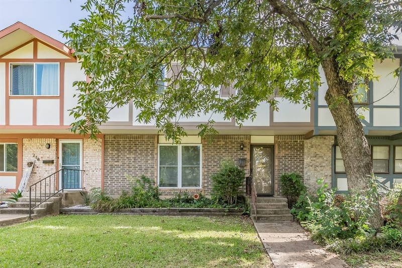 220 Westview Terrace, Arlington TX 76013