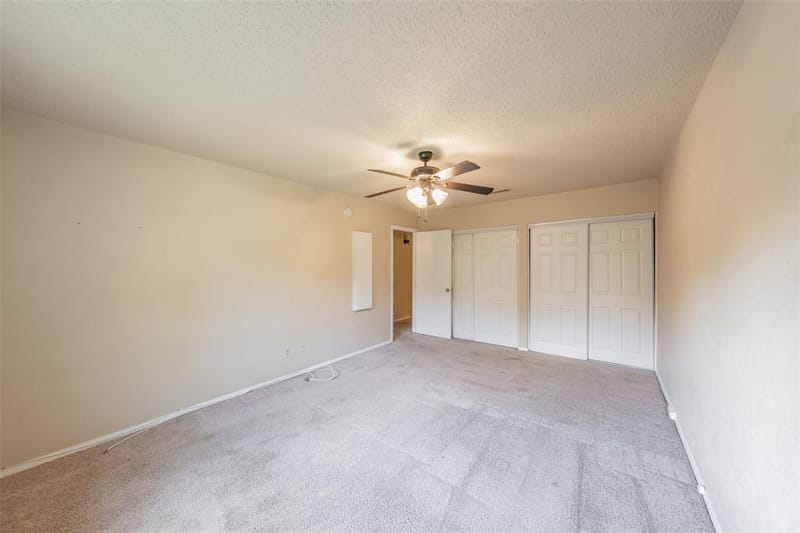 220 Westview Terrace, Arlington TX 76013 - Photo 18