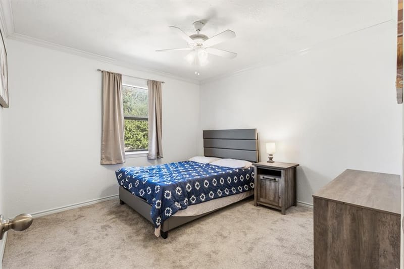 1107 Port Au Prince Drive, Arlington TX 76012 - Photo 20