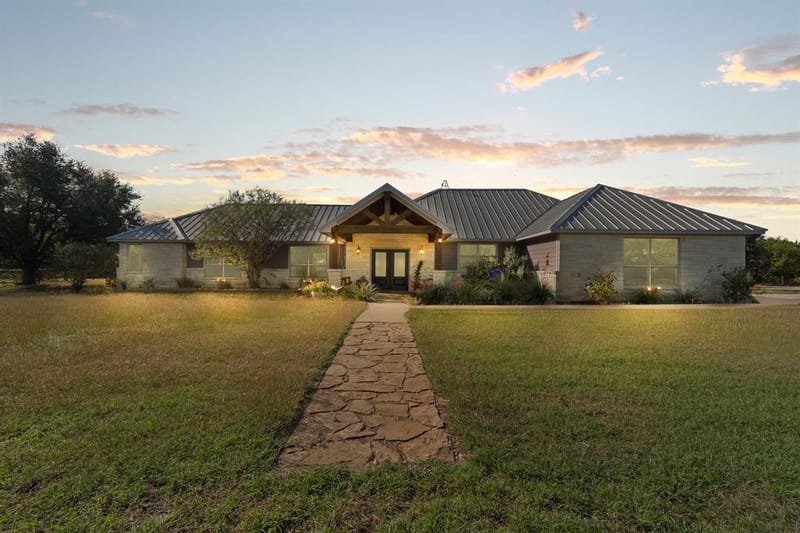10149 Fm 1434, Cleburne TX 76033