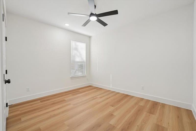 1125 Cleckler Avenue, Fort Worth TX 76111 - Photo 19