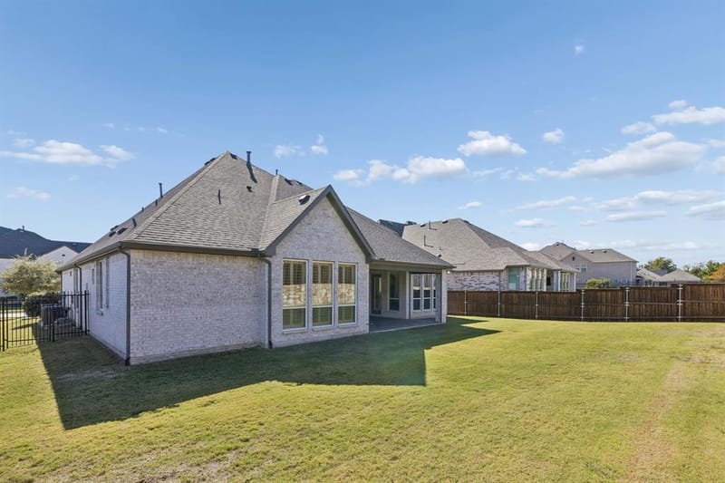 2111 Longmont Lane, Prosper TX 75078 - Photo 38