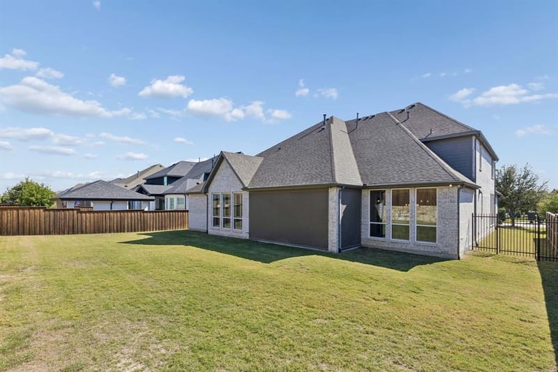2111 Longmont Lane, Prosper TX 75078 - Photo 37