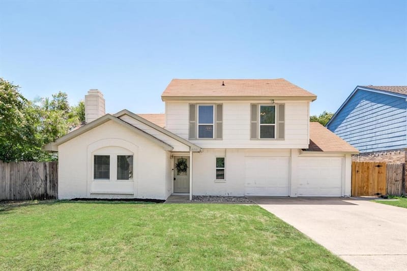 6717 Oriole Court, Fort Worth TX 76137