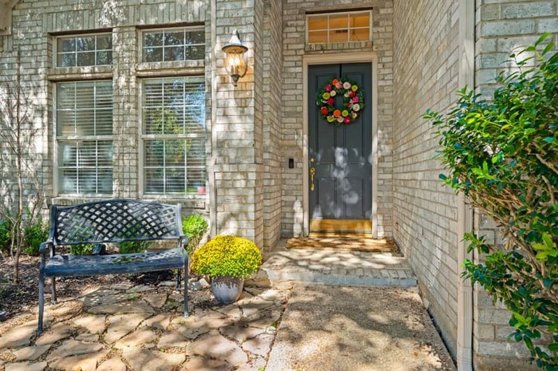 3025 Westminster Drive, Farmers Branch TX 75234 - Photo 2