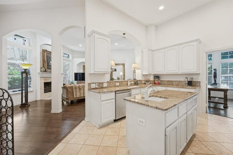 3025 Westminster Drive, Farmers Branch TX 75234 - Photo 5