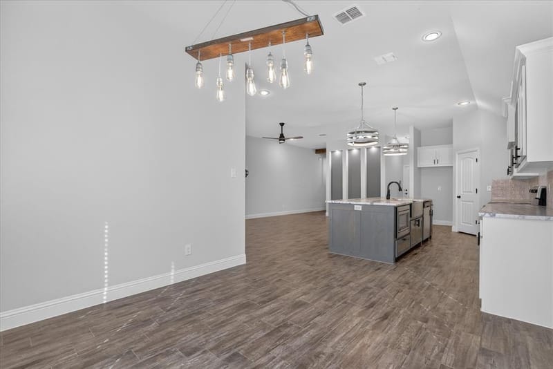 121 William Lane, Godley TX 76044 - Photo 7