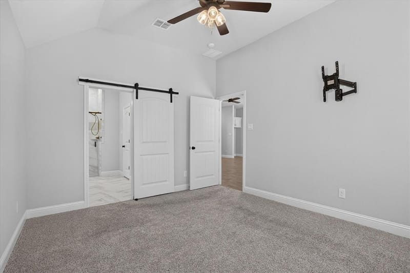 121 William Lane, Godley TX 76044 - Photo 14