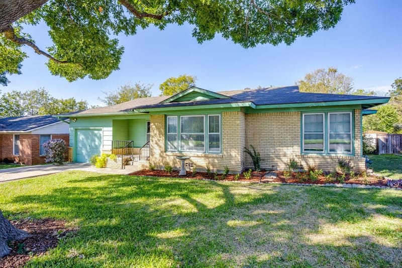 3304 Creston Avenue, Fort Worth TX 76133 - Photo 4