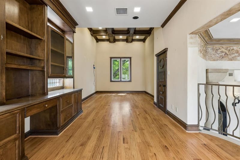 6917 Forest Glen Drive, Dallas TX 75230 - Photo 15
