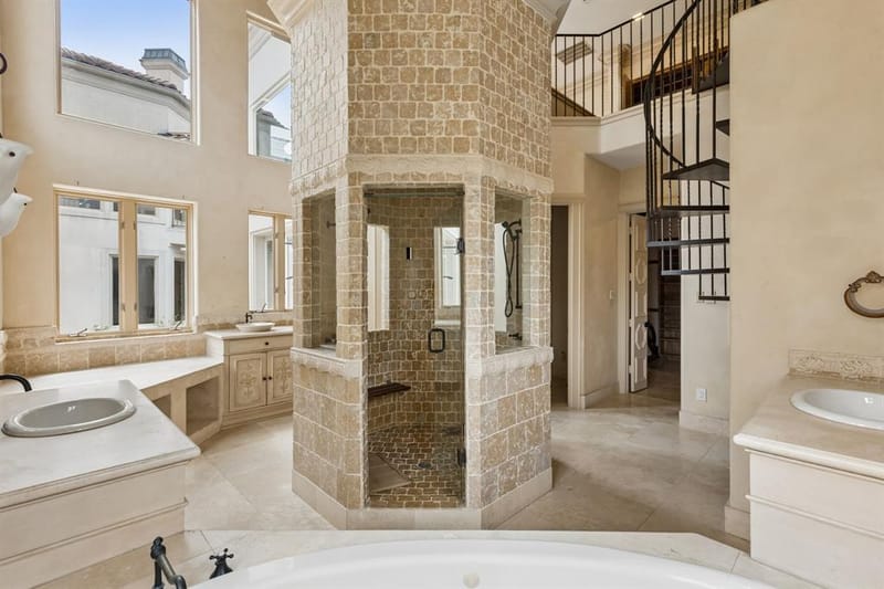 6917 Forest Glen Drive, Dallas TX 75230 - Photo 11