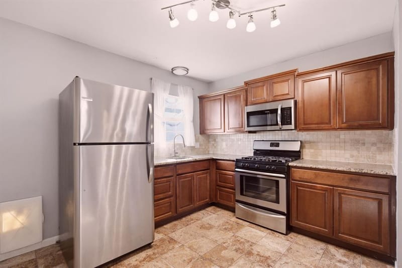 9360 N County Road, Frisco TX 75033 - Photo 13
