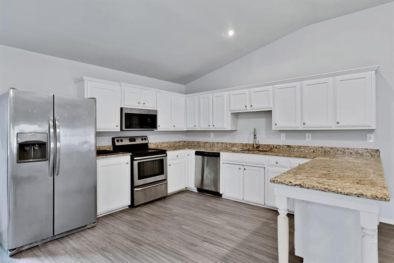 105 Alice Drive, Little Elm TX 75068 - Photo 6