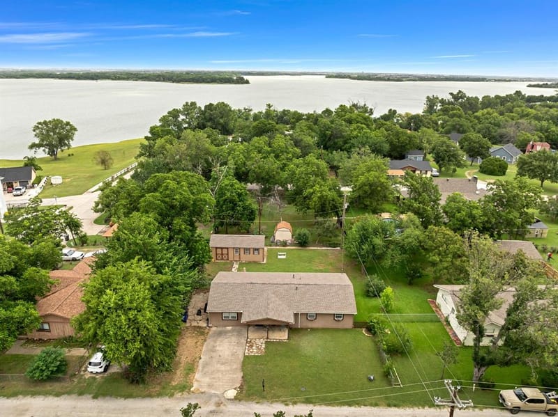 105 Alice Drive, Little Elm TX 75068 - Photo 20