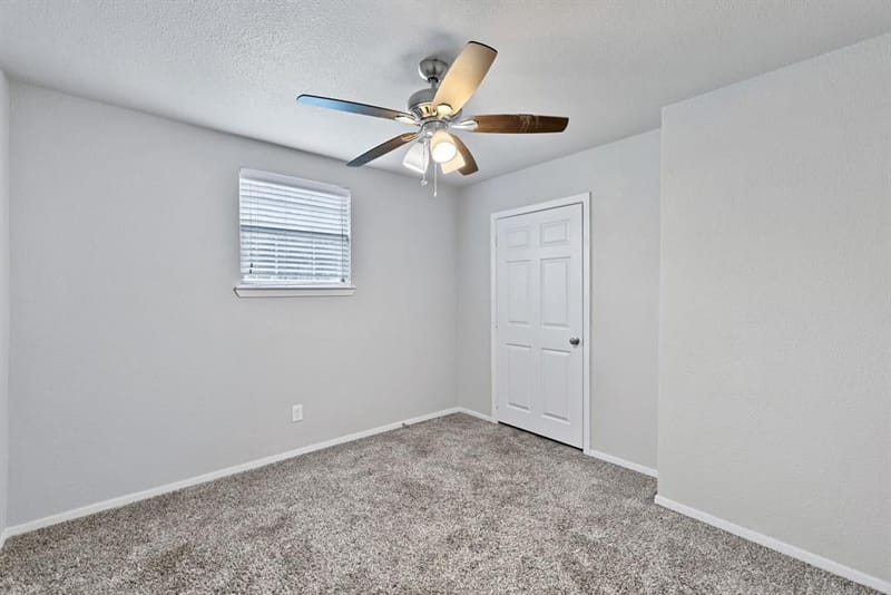 105 Alice Drive, Little Elm TX 75068 - Photo 15