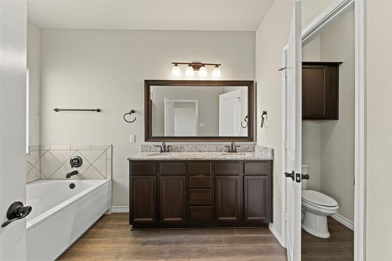 1117 Drummond Circle, Woodway TX 76712 - Photo 21