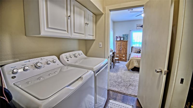 308 E Evans Street, Saint Jo TX 76265 - Photo 12