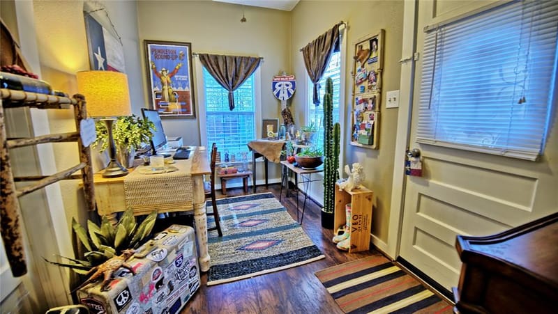 308 E Evans Street, Saint Jo TX 76265 - Photo 10