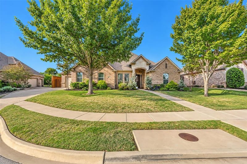 8629 Wishing Tree Lane, North Richland Hills TX 76182