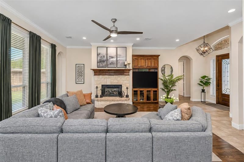 8629 Wishing Tree Lane, North Richland Hills TX 76182 - Photo 5