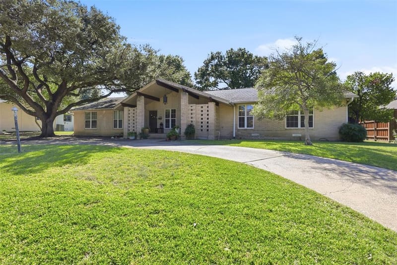 7806 Woodstone Lane, Dallas TX 75248 - Photo 26