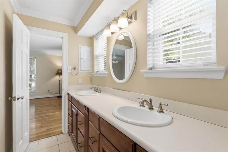 7806 Woodstone Lane, Dallas TX 75248 - Photo 20