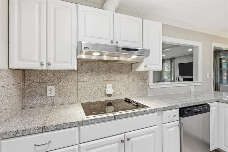 7806 Woodstone Lane, Dallas TX 75248 - Photo 10