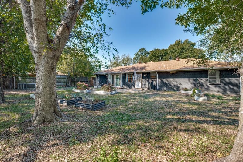 1822 Glenn Lane, Glenn Heights TX 75154 - Photo 11