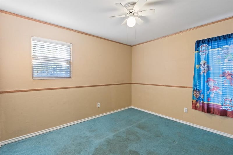 310 Eastland Street, Cleburne TX 76031 - Photo 12