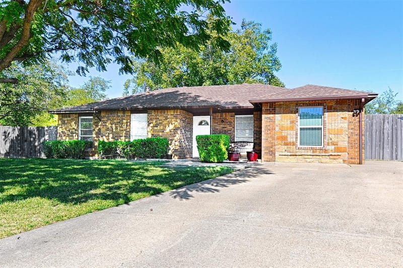 305 Tejas Drive, Glenn Heights TX 75154
