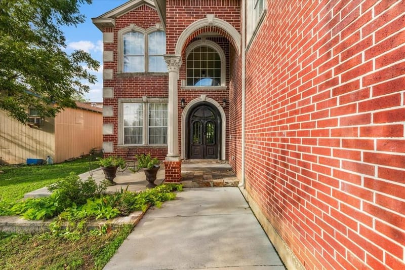 3019 29th Street, Fort Worth TX 76106 - Photo 2