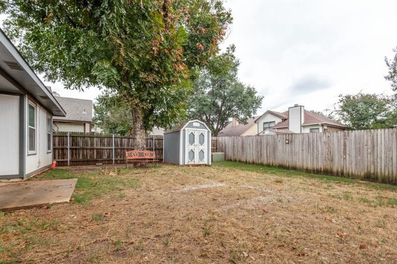 5814 Fox Hunt Drive, Arlington TX 76017 - Photo 17