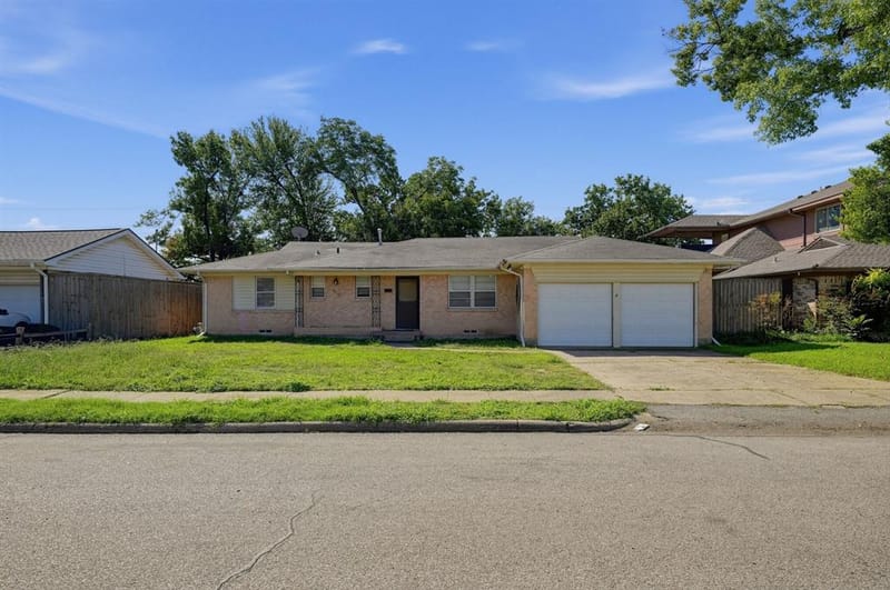 2910 Grove Street, Irving TX 75060